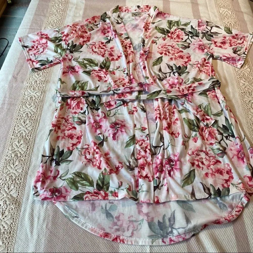 Show Me Your Mumu Floral Design Robe, Size Small